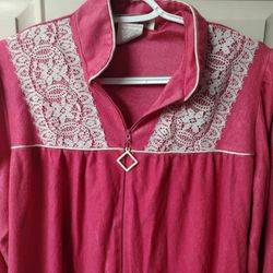 Vintage Barbie pink partial zip night gown. Sleeping gown. Robe. Size small