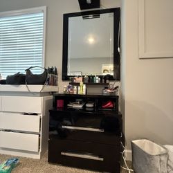 Dresser, Make Up Station And Mirror 