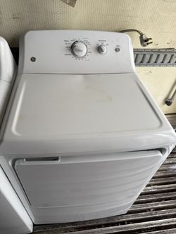 Ge Gas Dryer In Great Working Condition 