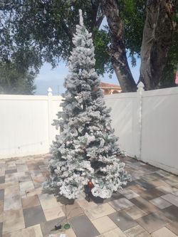 Christmas tree
