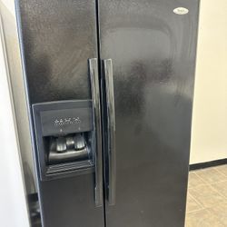 33 Inches Wide Whirlpool Refrigerator 