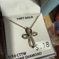 10k Gold Cross With Diamonds Paid $130 With Tax Take It For $100