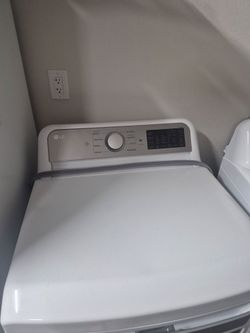 LG WT7400CW and LG DLE7400WE