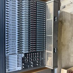 Behringer Sx4882 Mixer