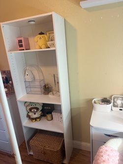 Fairly used white shelf