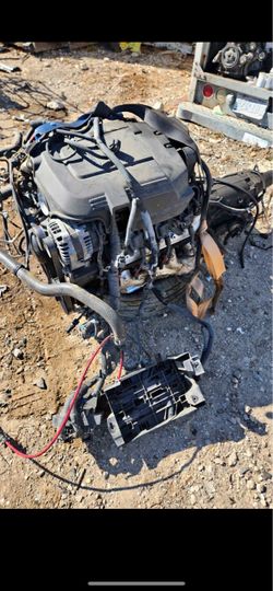 Silverado 2010 motor 5.3 transmission 2wd