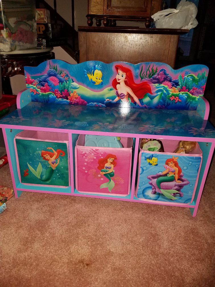 Little Mermaid toy box