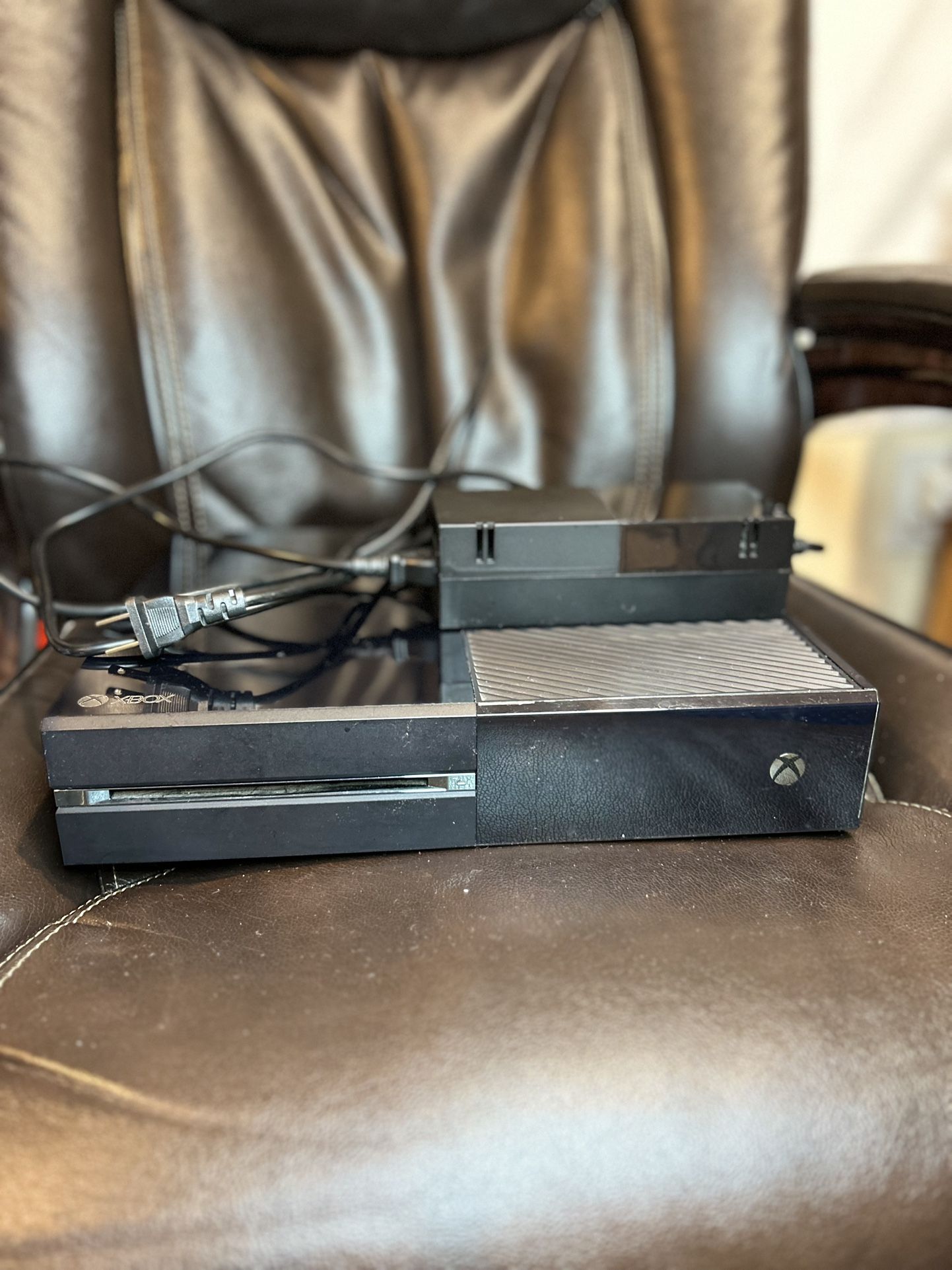 Xbox One Console (2013) w/ Original Power Supply – Fully Working