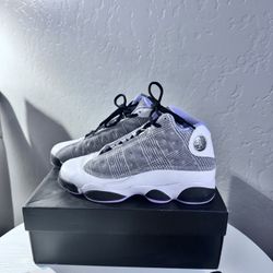 Youth Girls Jordan 13