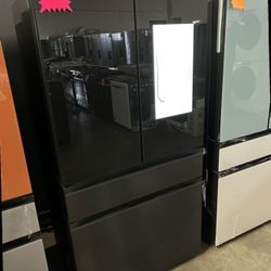 Samsung Black Bespoke Family Hub Refrigerator