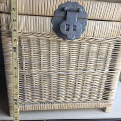 Chinese Style Wicker Basket