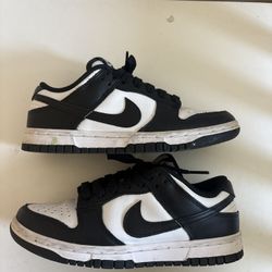 Nike Panda Dunks 