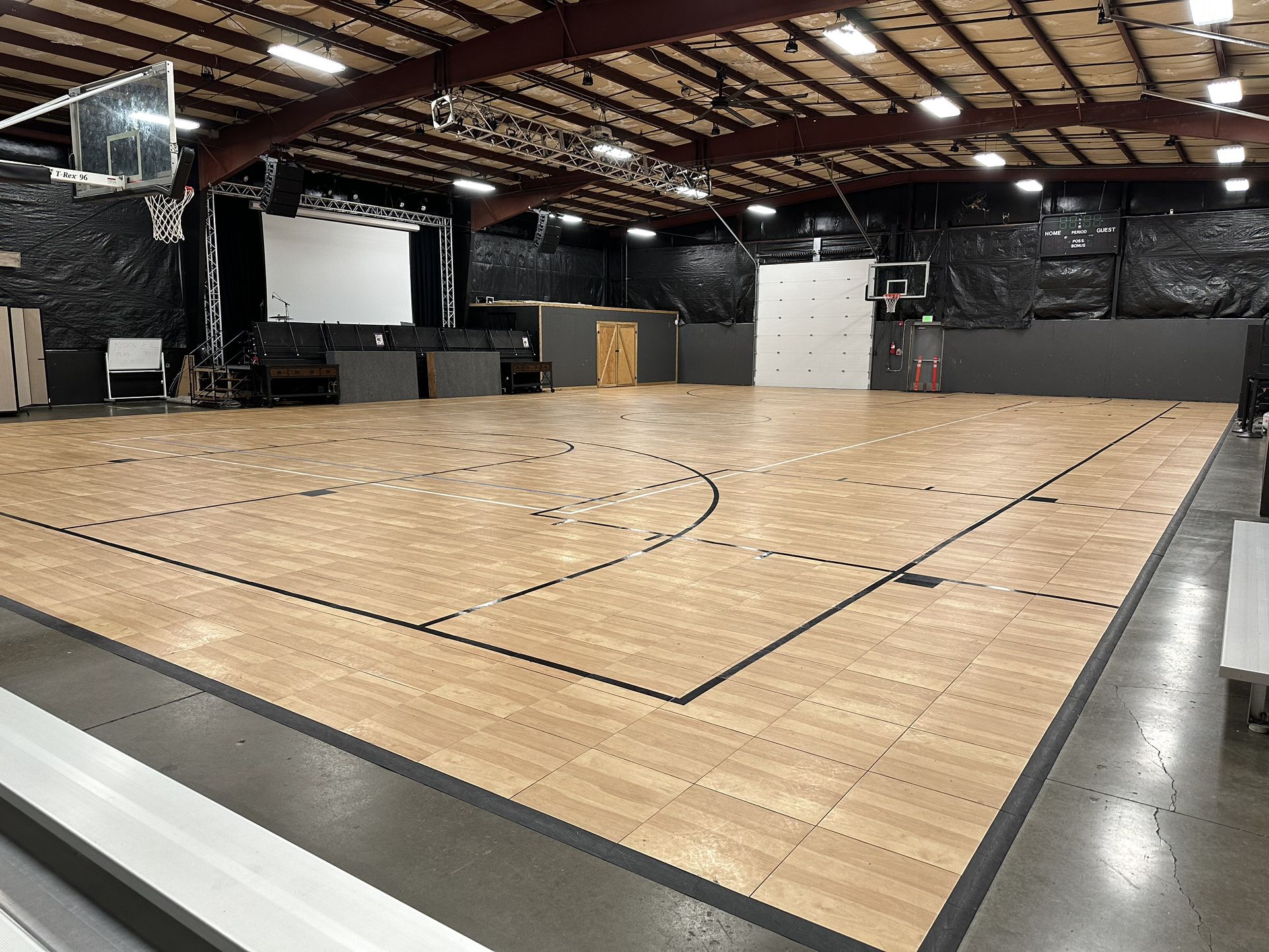 Basketball Sports Courts & Hoop