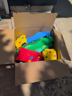 Toddler toys, diaper genie, high chair, pick up  only
