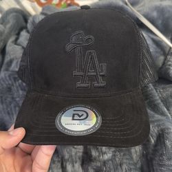 LA cap black