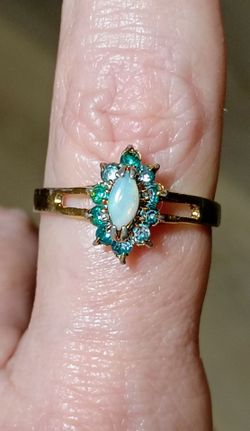 Vintage Opal & Green Emeralds Ring 18k GF Cluster Size 6