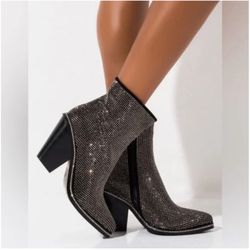 Azalea Wang Black Rhinestones Chunky Heel Cowboy Bootie Boots 7.5