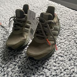 Brand New Adidas UltraBoost
