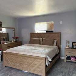 King Size Bedroom Set 