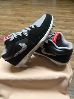 Jordan Stadium 90 TD Men's Football Cleats “Team Silver/Black” (Size: 7.5)