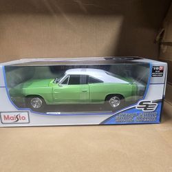 1:18. Die Cast Dodge