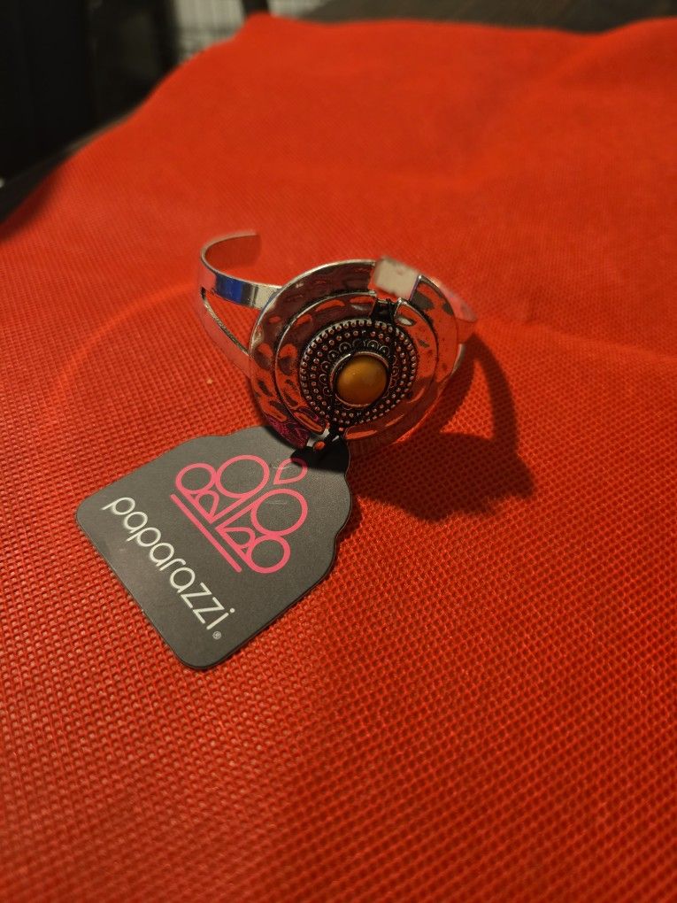 Incredibly Indie Brown Bracelet