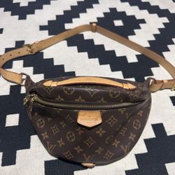 Louis Vuitton Monogram Bumbag Very Rare Super Limited