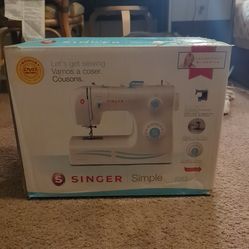 Singer Simple 2263 Sewing Machine (used)