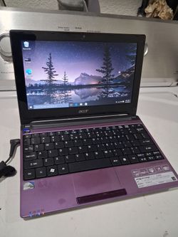 Mini Acer ASPIRE one. /  12 inches.  Windows 10. battery doesn't charge,  but it works good plugged.   Intel Atom CPU processor.   wifi. webcam. 160gb
