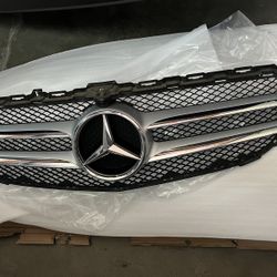 2016 Mercedes Benz C300 Grille With LED star