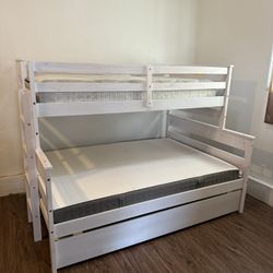 Bunk Beds - Full & Twin & Trundle 