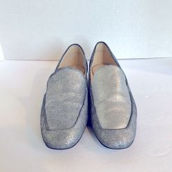 NINE WEST Silver Sparkle Loafer with Silver Heel-Size 9.5 