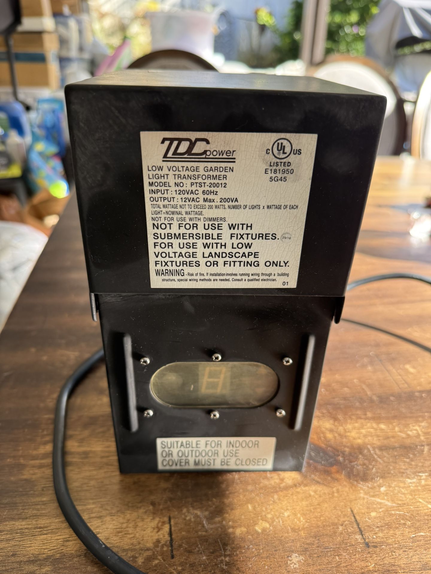 200VA Low Voltage Landscape Transformer, Outdoor Landscape Lighting Transformer with Photocell Sensor & Timer, 120V AC to 12VAC, ETL Listed 
