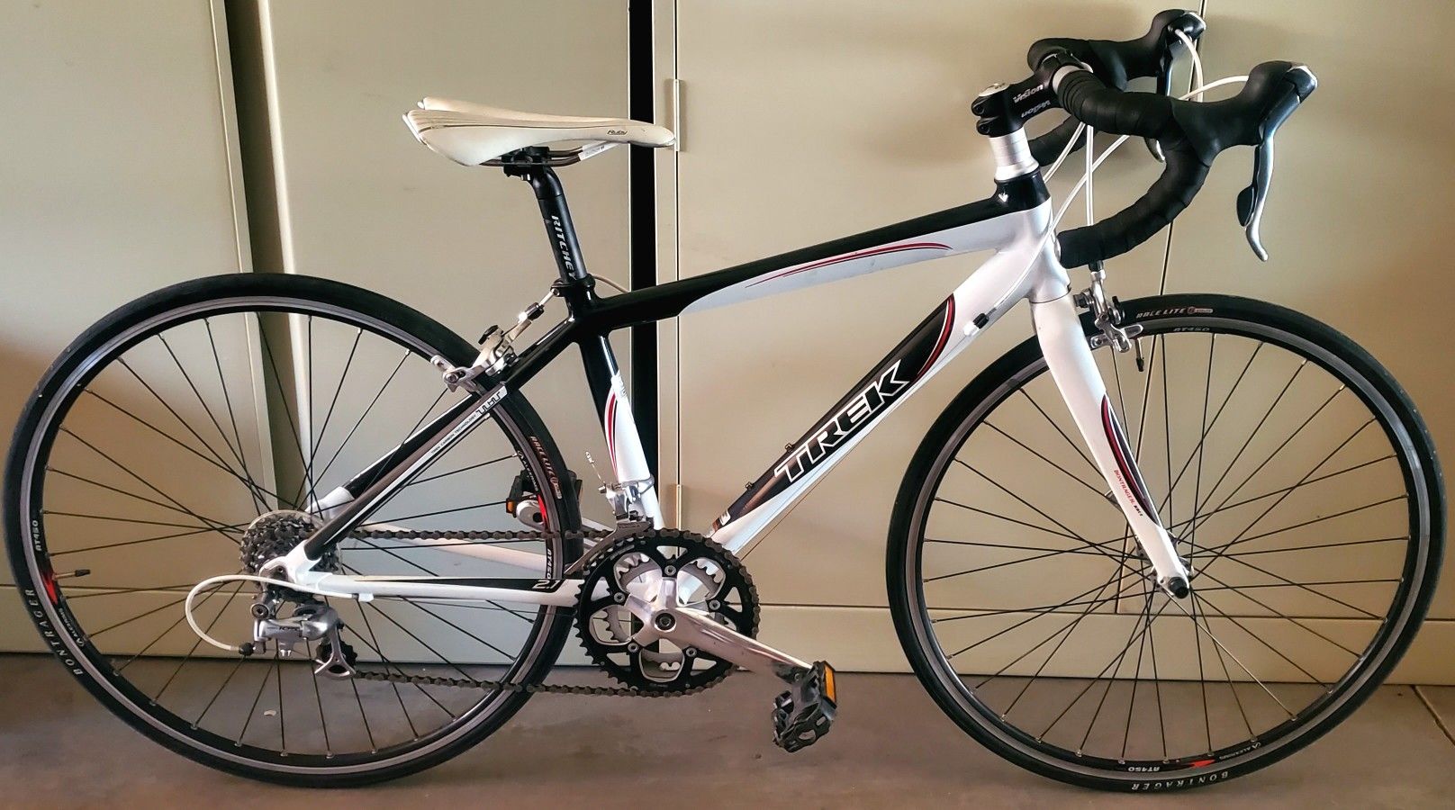 Trek 43cm WSD Road Bike - X Small Ultralight Frame - "Like New" Condition