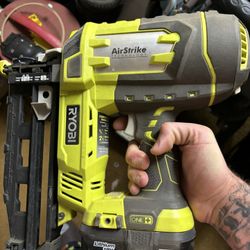 Ryobi Nail Gun 