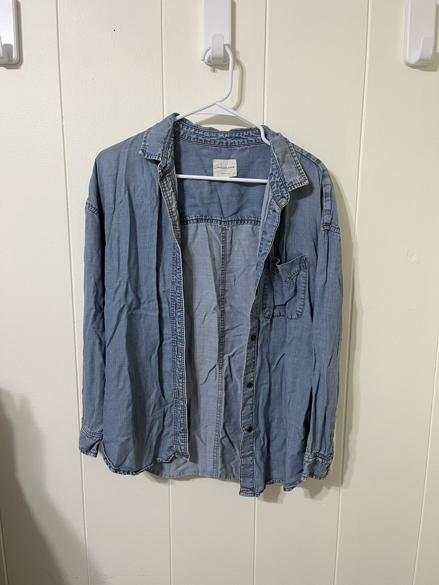 American Eagle Denim Button Up (size Small/medium)