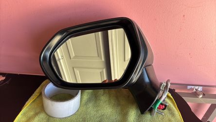 2018-2020 TOYOTA CAMRY DOOR MIRROR WITH BLIND SPOT USED