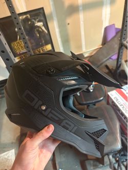Motorcycle helmet