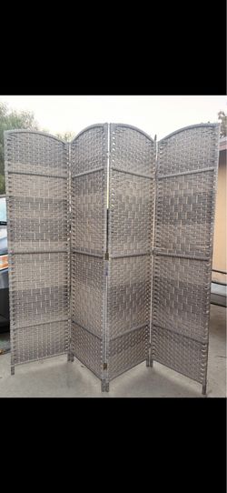 Room divider