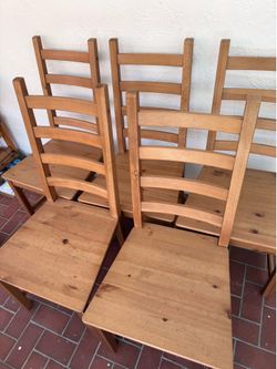5 FREE CHAIRS