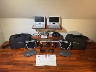 Audiovox VBP700 7” Portable DVD Player Lot of 2 Bags Remote Accessories