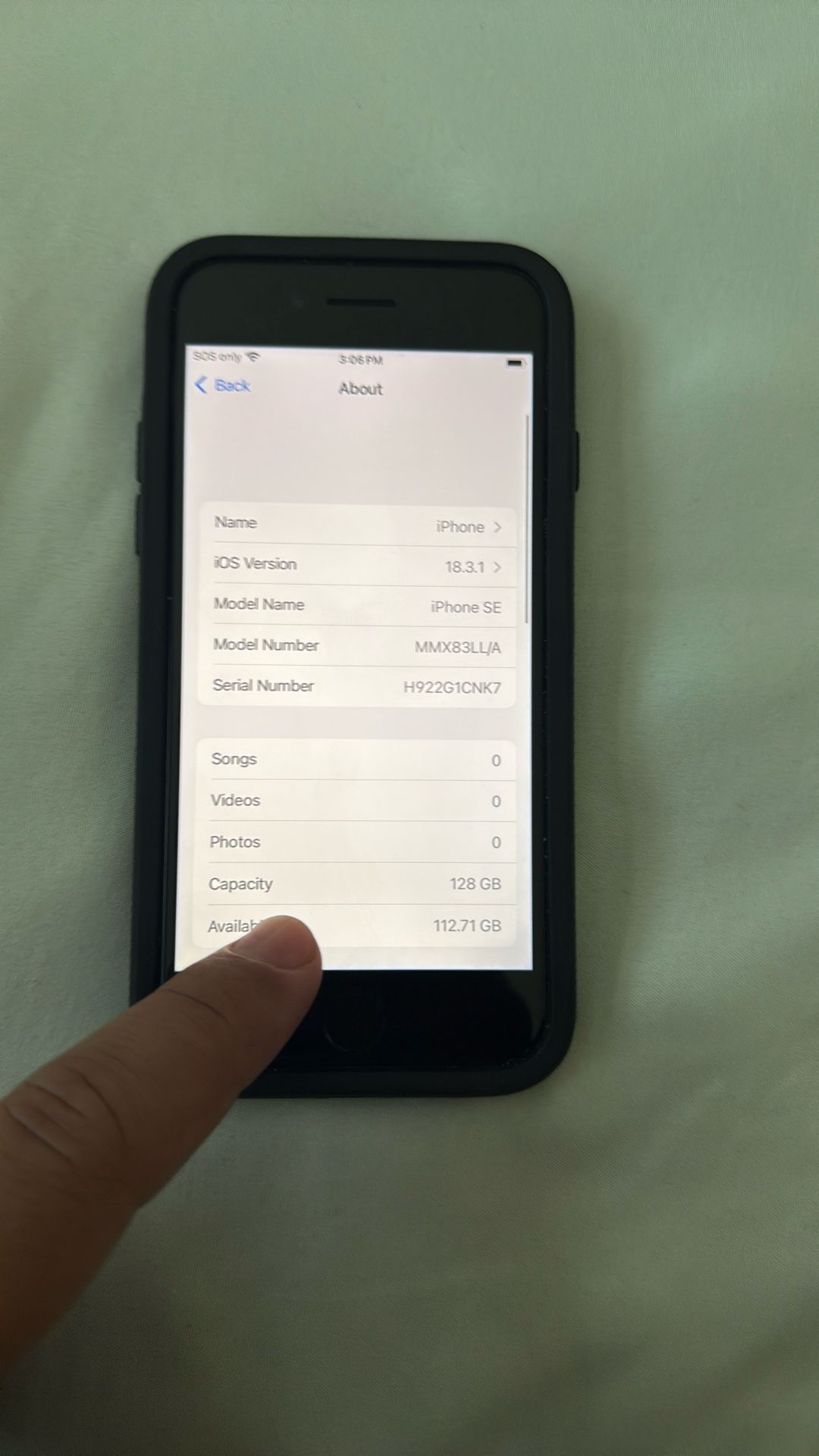 iPhone SE (128 GB) UNLOCKED ANY Carrier