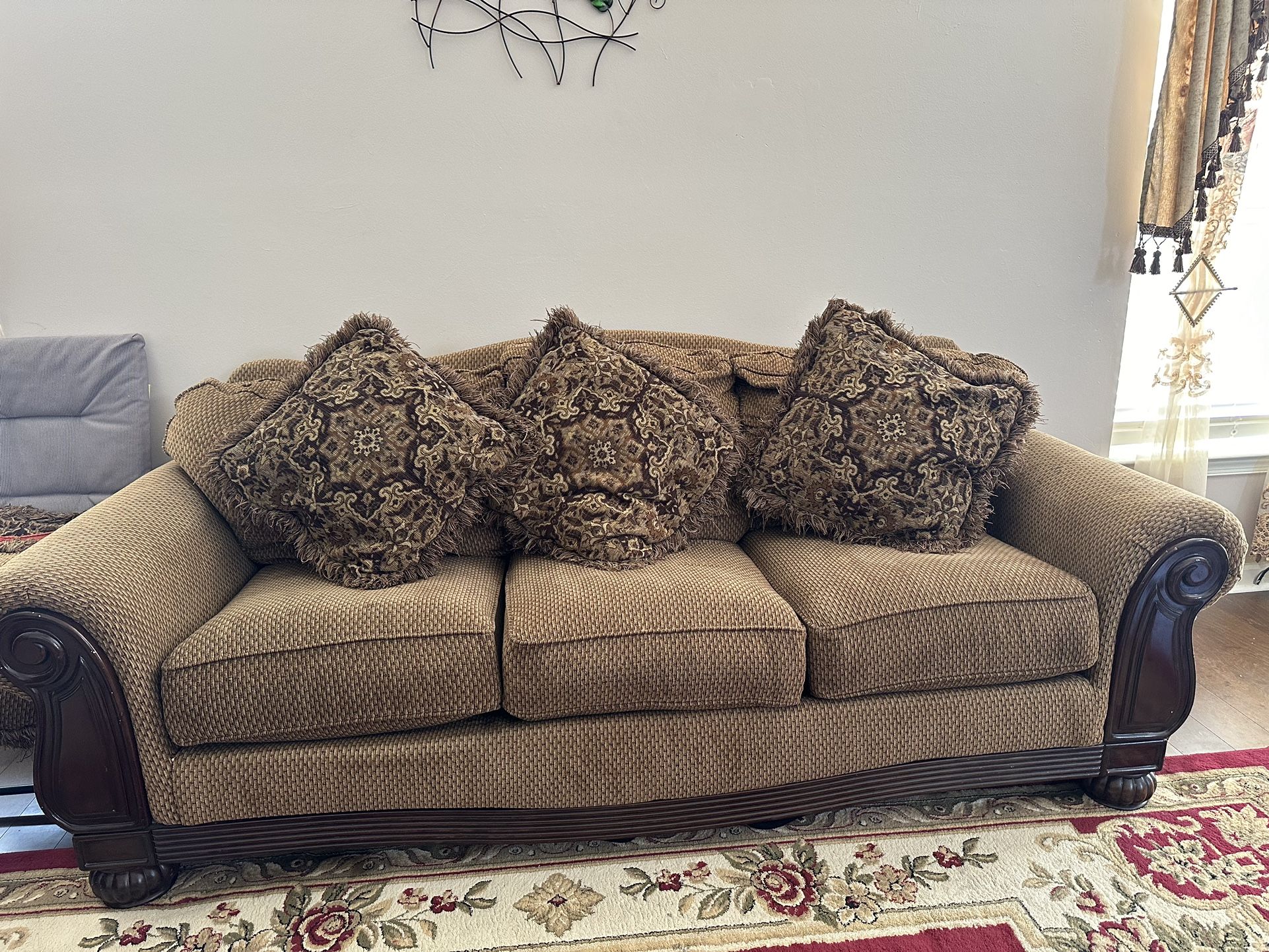 Sofa, Love Seat & Single Sofa