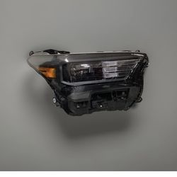 2024 2025 Toyota Tacoma LED Headlight Right Used OEM Black