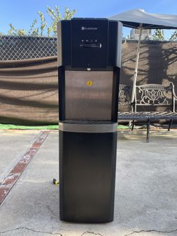 Bottom Load Water Dispenser
