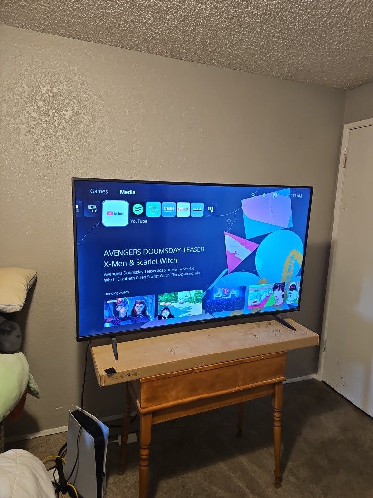 TCL Roku 55"