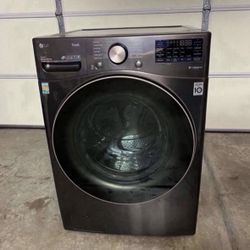 LG - 4.5 CU. FT. HIGH-EFFICIENCY STACKABLE SMART FRONT LOAD WASHER WITH STEAM AND BUILT-IN INTELLIGENCE - BLACK STEEL