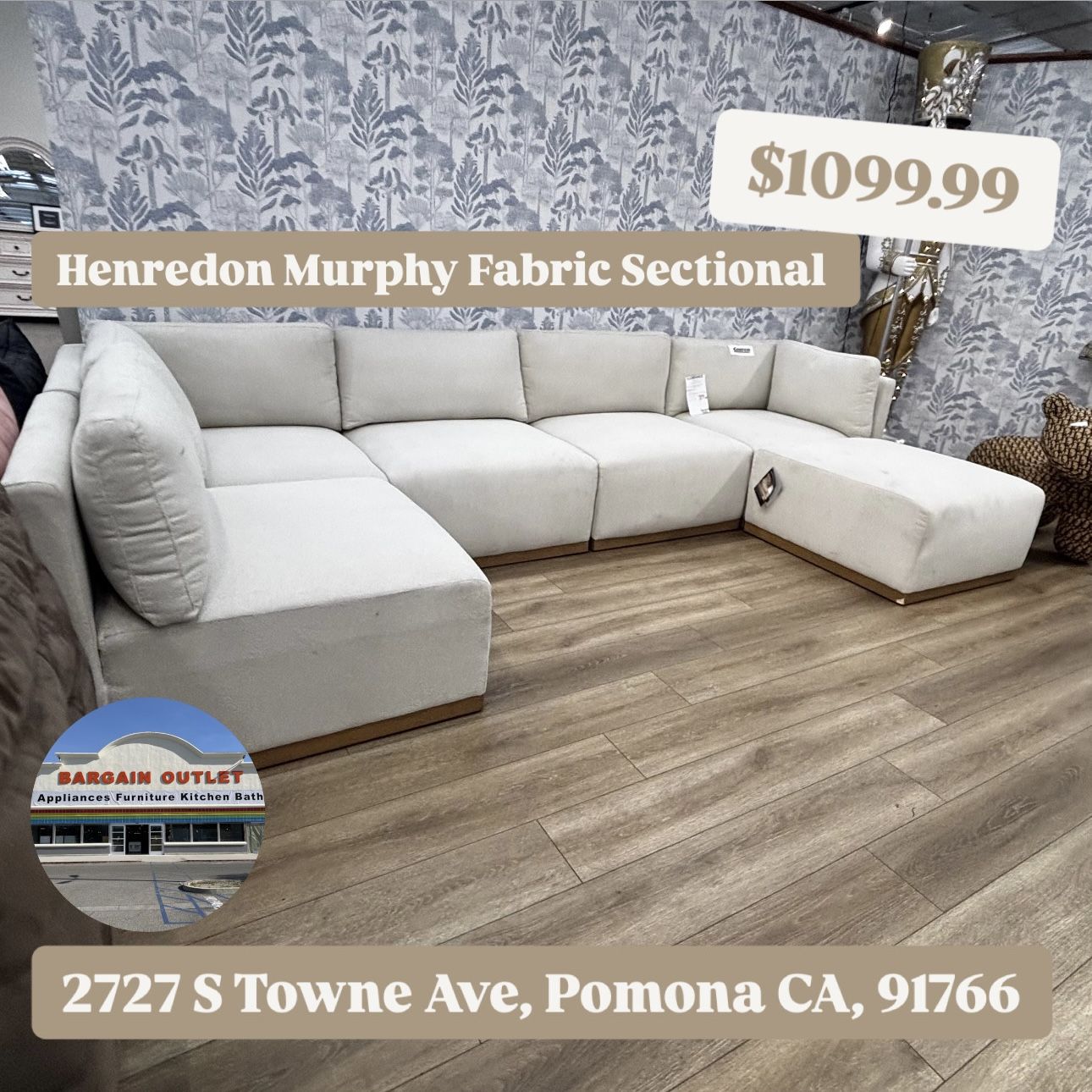 Henredon Murphy Fabric Sectional In White