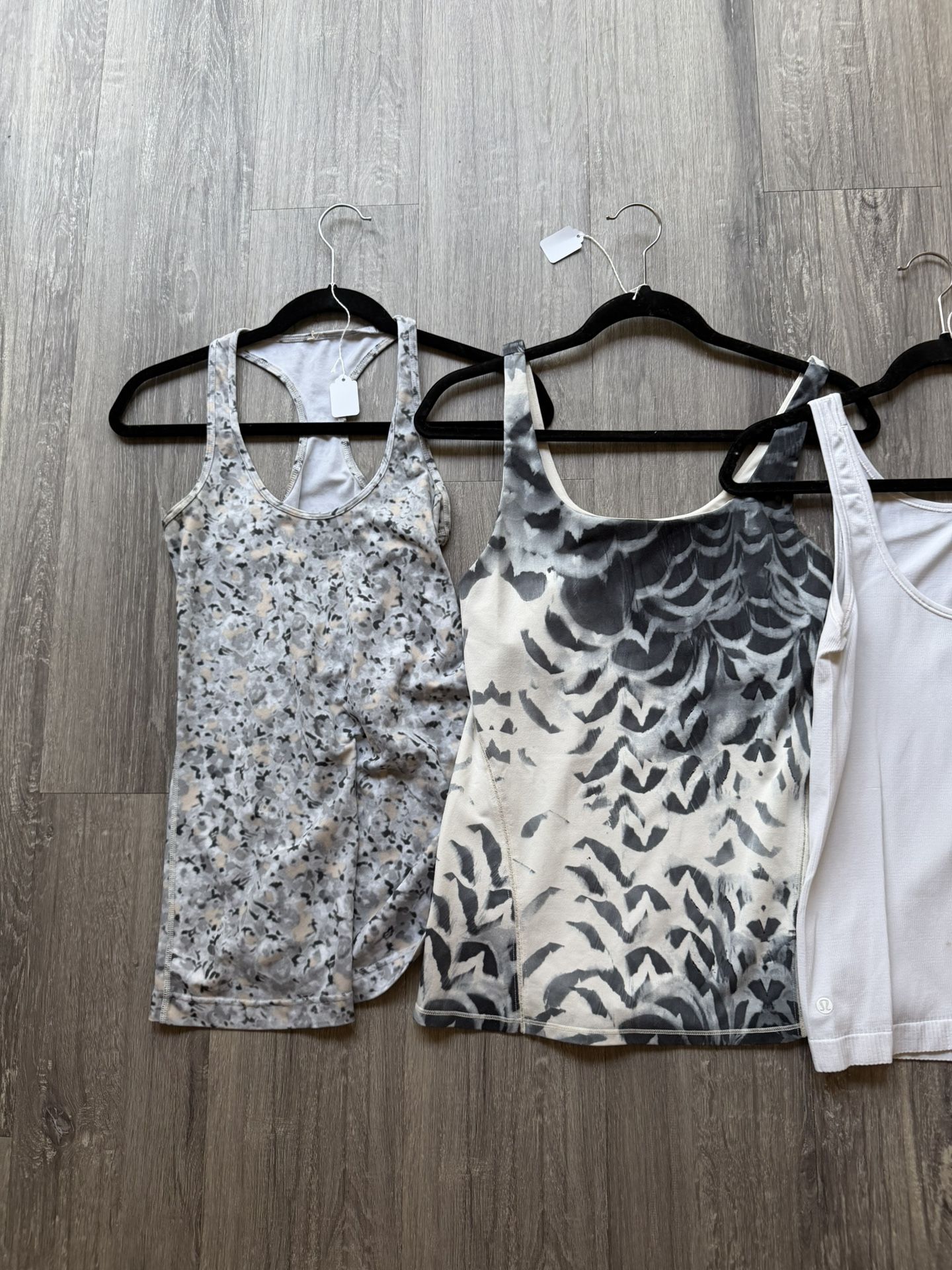 andmary Lulu set tops gray Matching Sets Grey | lululemon