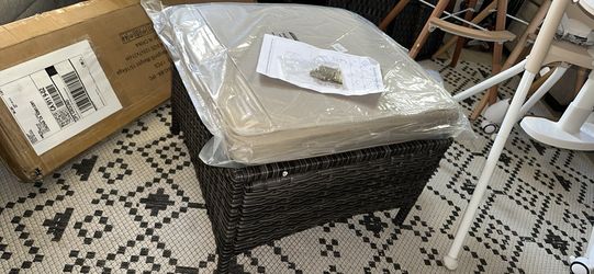 Outdoor patio table ottoman New in box